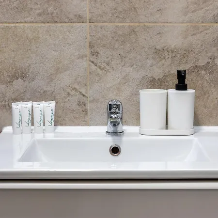 Lejlighed 2-108 In Rc Cozy Wola, 32 Jana Kazimierza,petrovdoma Partments