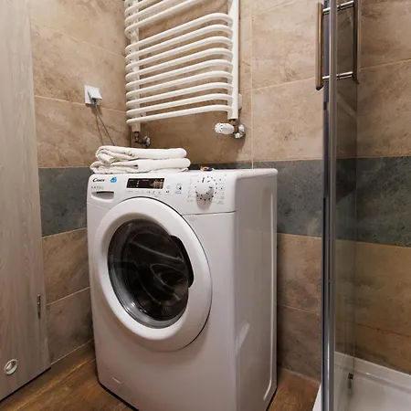 2-108 In Rc Cozy Wola, 32 Jana Kazimierza,petrovdoma Partments Lejlighed