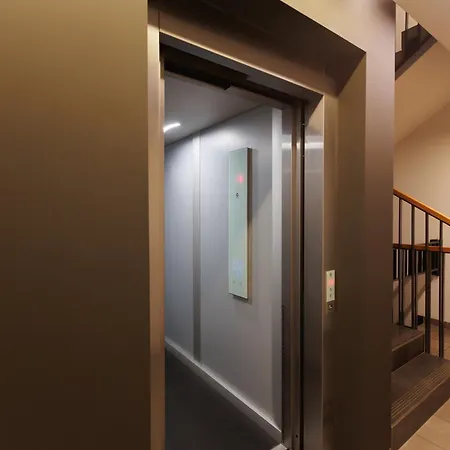 2-108 In Rc Cozy Wola, 32 Jana Kazimierza,petrovdoma Partments Lejlighed