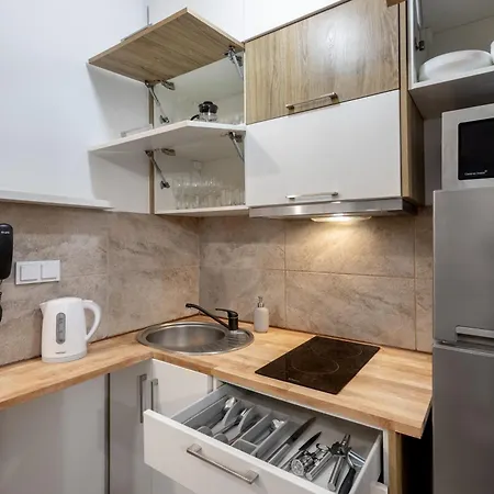 2-108 In Rc Cozy Wola, 32 Jana Kazimierza,petrovdoma Partments Appartement Warschau