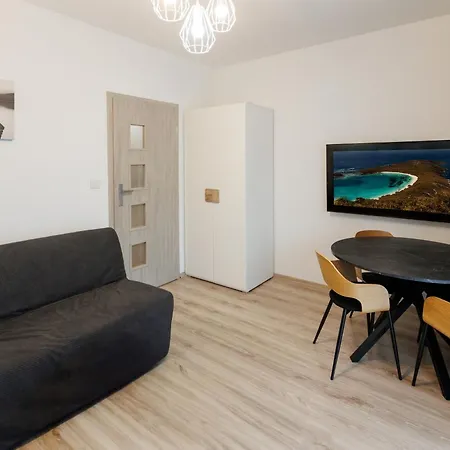 2-108 Wola, Jana Kazimierza 32, Warsaw, Cozy View, Petrovdom *