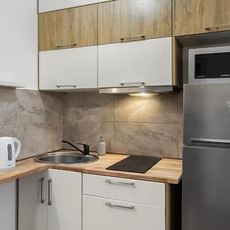 Cozy Wola Apartment Warsaw